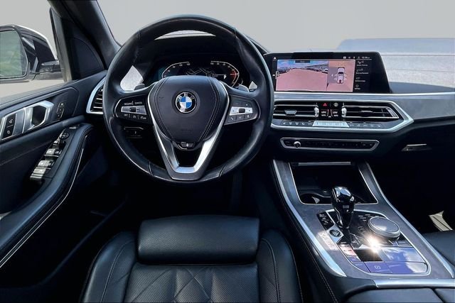 Used 2023 White BMW xDrive40i image 5
