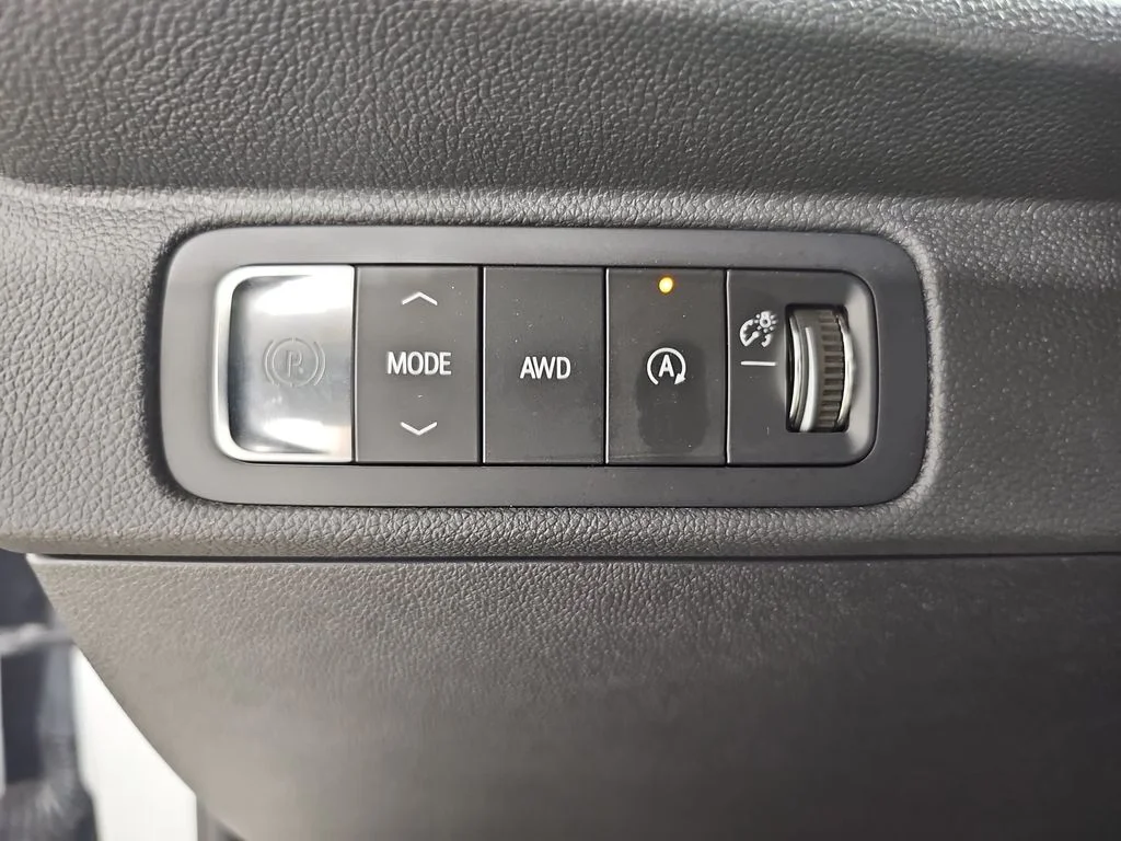 Certified Used 2025 White Chevrolet LT image 33