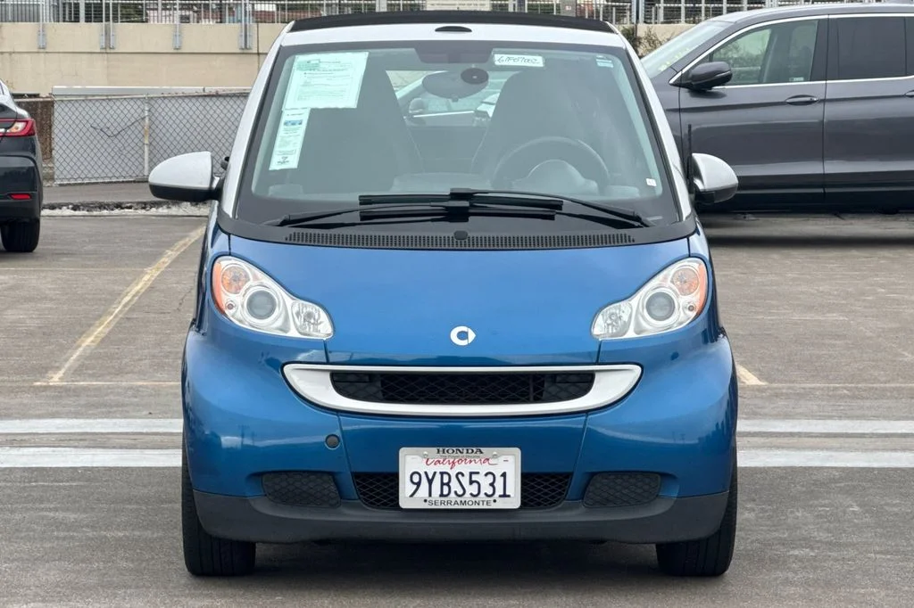Used 2009 Blue smart Passion image 9