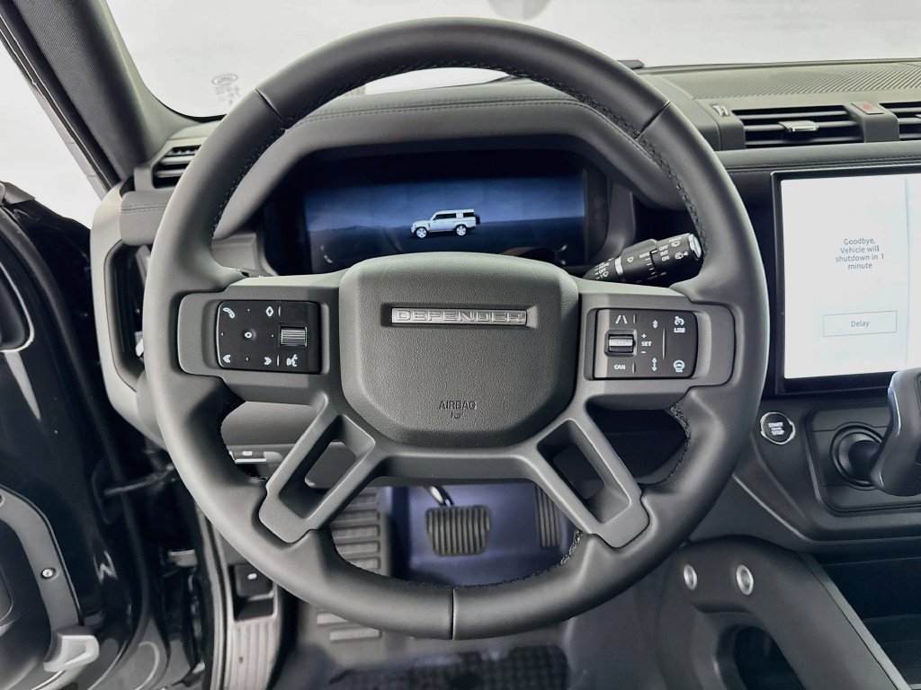 New 2026 Santorini Black Land Rover S image 11