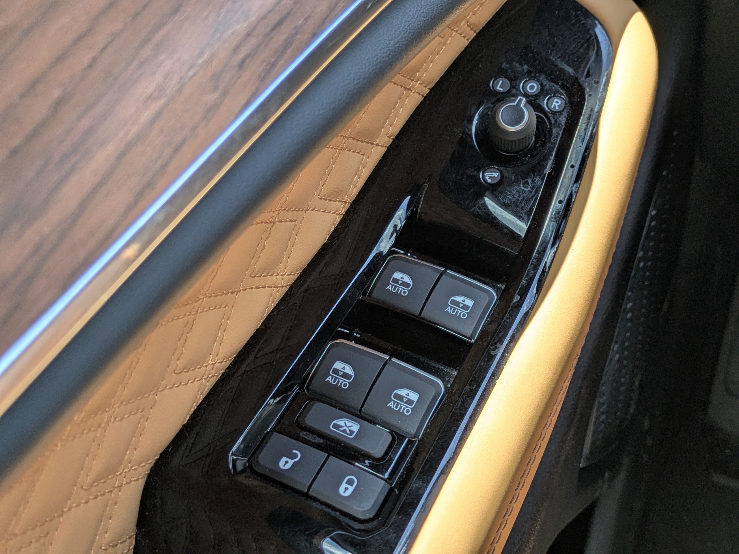 Used 2024 Diamond Black Crystal Pearlcoat Jeep Summit image 20