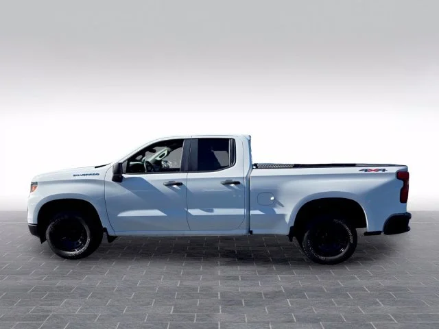 Used 2023 SUMMIT WHITE Chevrolet Work Truck image 4
