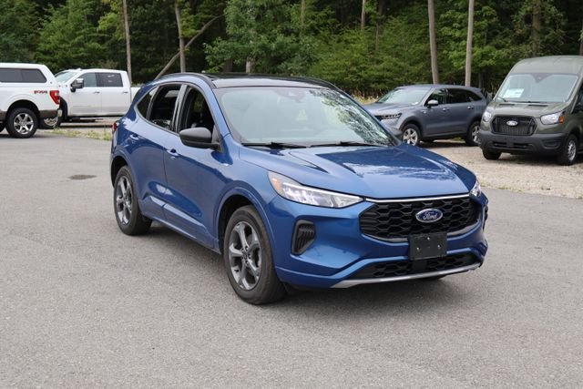 Used 2023 Blue Ford ST-Line image 10