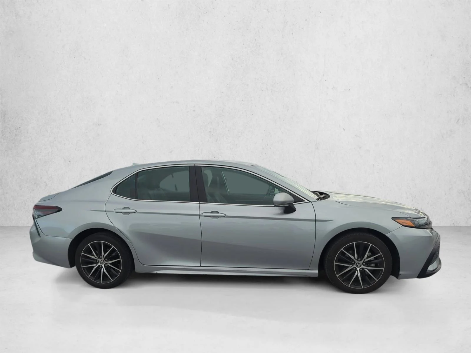 Used 2023 Celestial Silver Metallic Toyota SE image 5