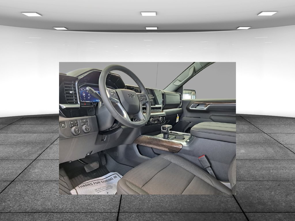 2026 Chevrolet Silverado 1500 RST Crew Cab Pickup Slide 4