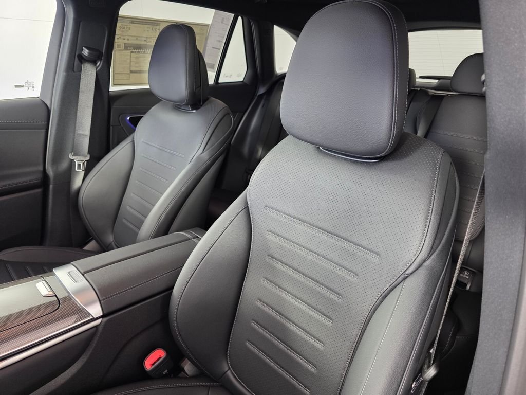 New 2026 Black Mercedes-Benz GLC 300 image 8