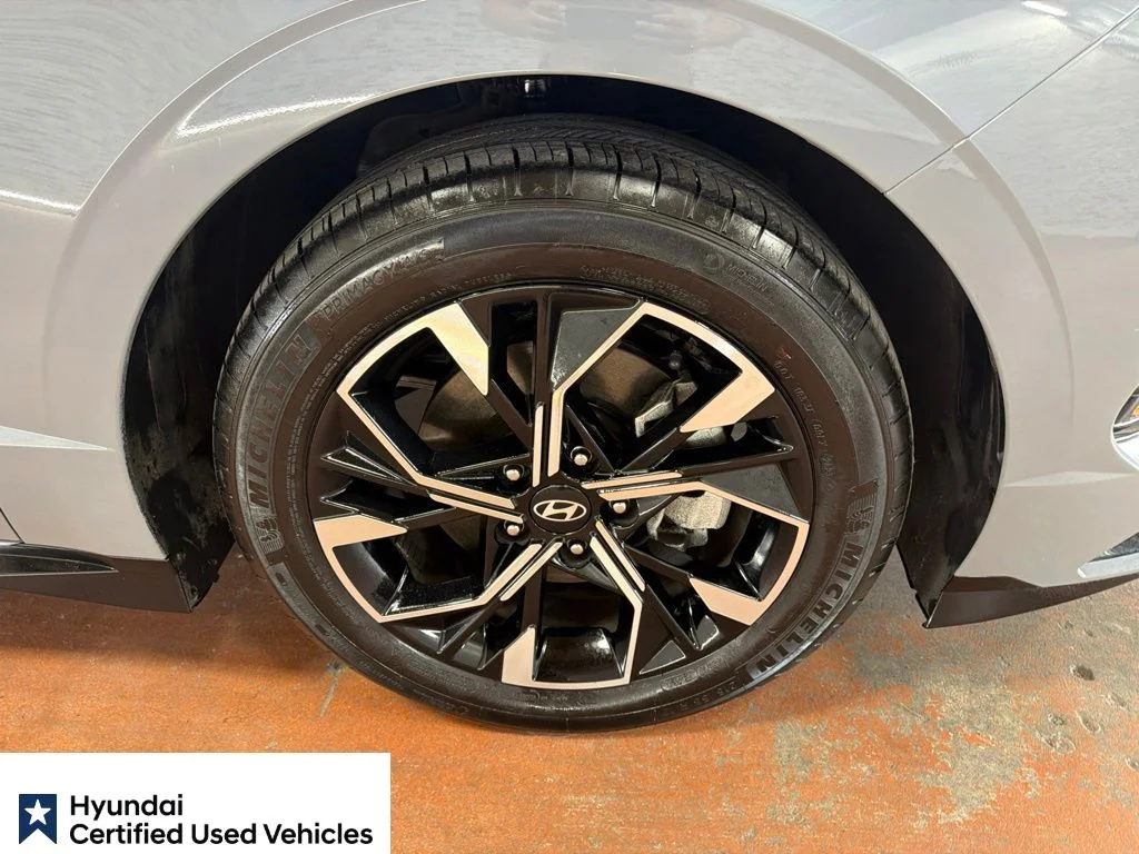 Certified Used 2024 Transmission Blue Hyundai SEL image 9