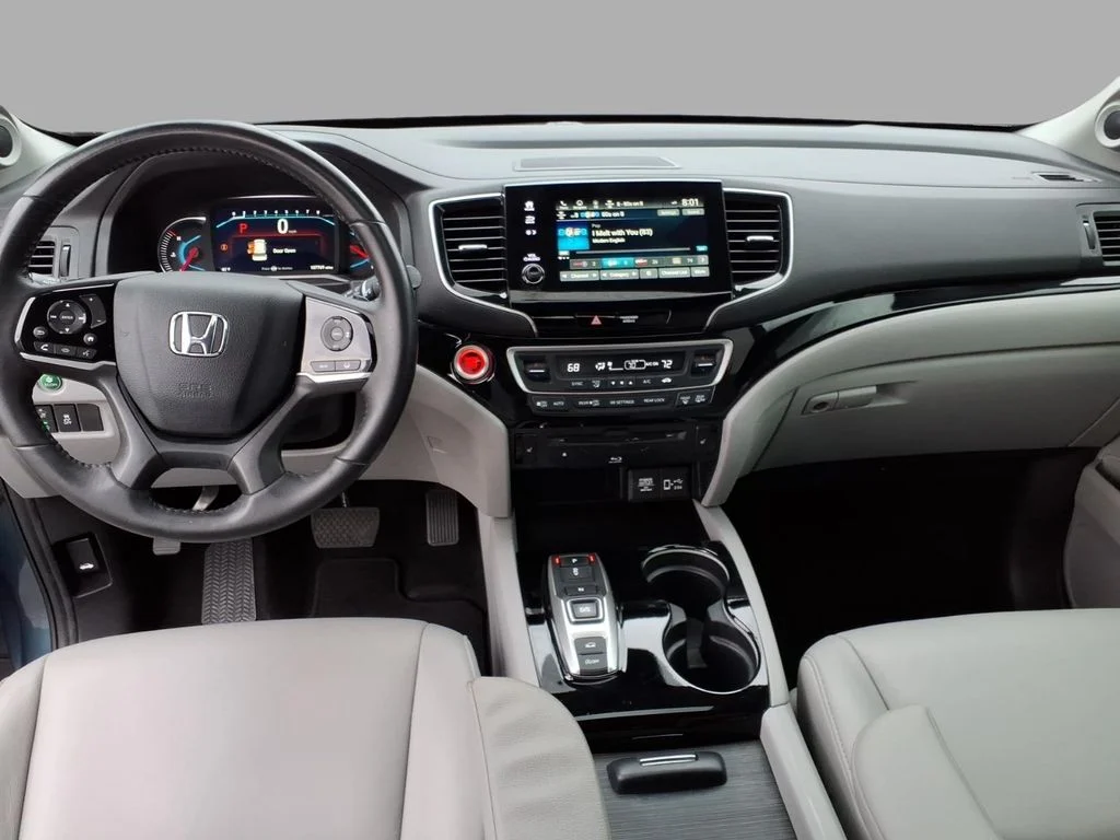 2021 Honda Pilot Touring - Photo 13