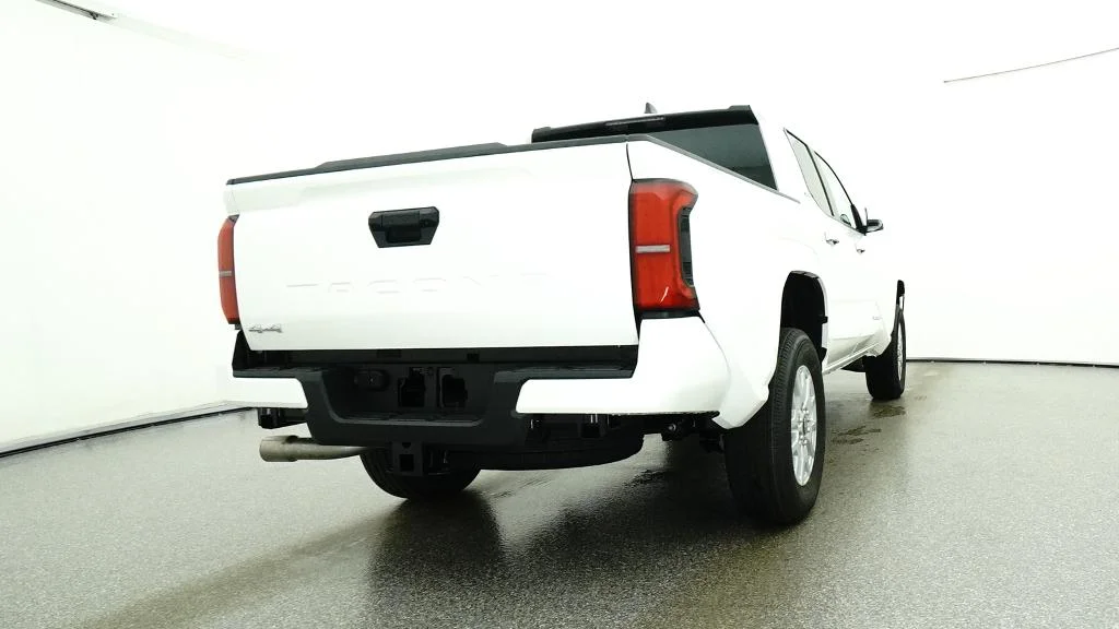 New 2026 Ice Cap Toyota SR5 image 47