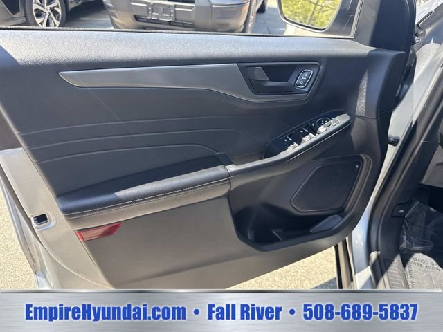 Used 2024 Silver Metallic Ford Active image 18
