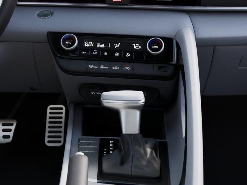 Used 2025 Red Hyundai SEL Sport image 16