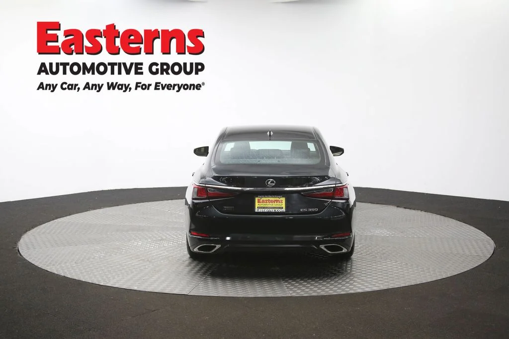 Used 2023 Black Lexus 350 image 39