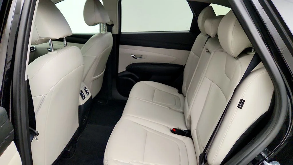 Used 2025 Phantom Black Hyundai SEL Convenience AWD image 22