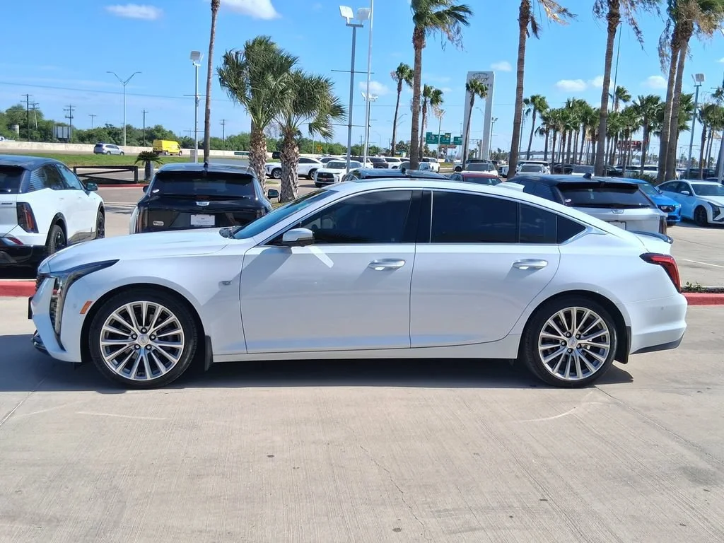 Certified Used 2026 Vibrant White Tricoat Cadillac Premium Luxury image 3