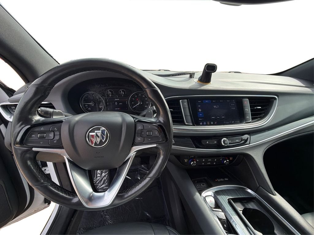 Used 2022 White Buick Essence image 22