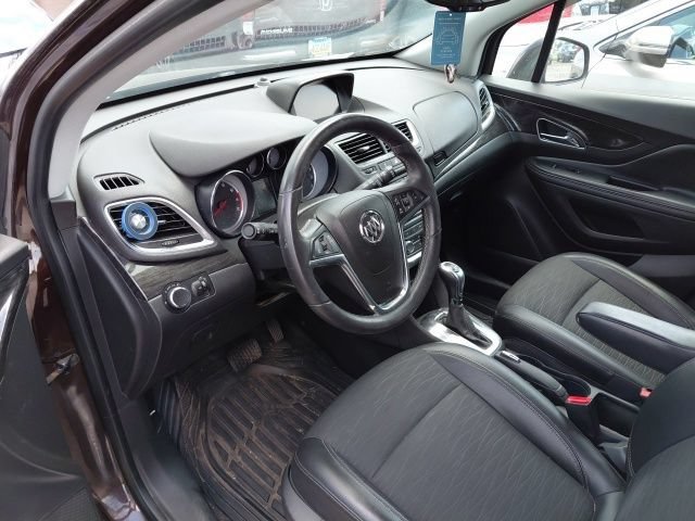 Used 2015 (Includes (BQU) Dark Cocoa Ash lower accent color.) Buick  image 6