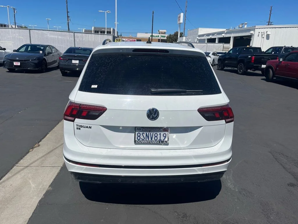 Used 2020 Pure White Volkswagen 2.0T SE R-Line Black image 5