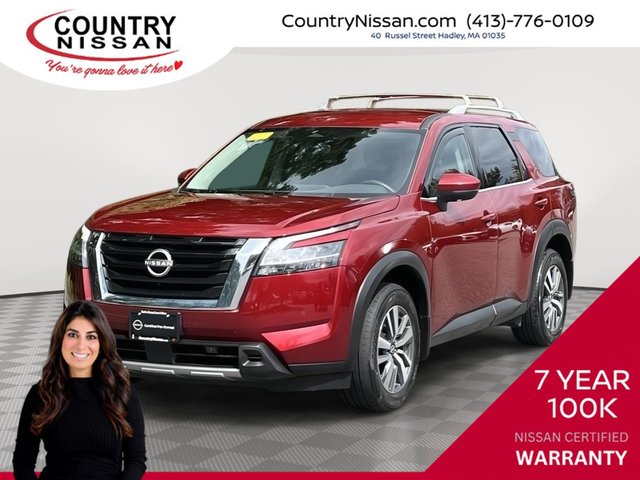 2024 Nissan Pathfinder SL
