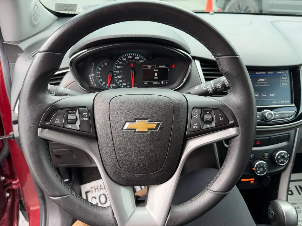 Used 2022 Crimson Metallic Chevrolet LT image 15