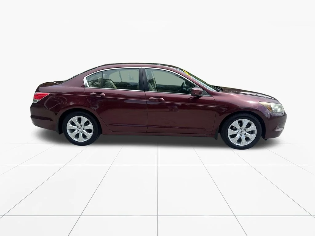 Used 2009 Crystal Black Pearl Honda EX-L image 9