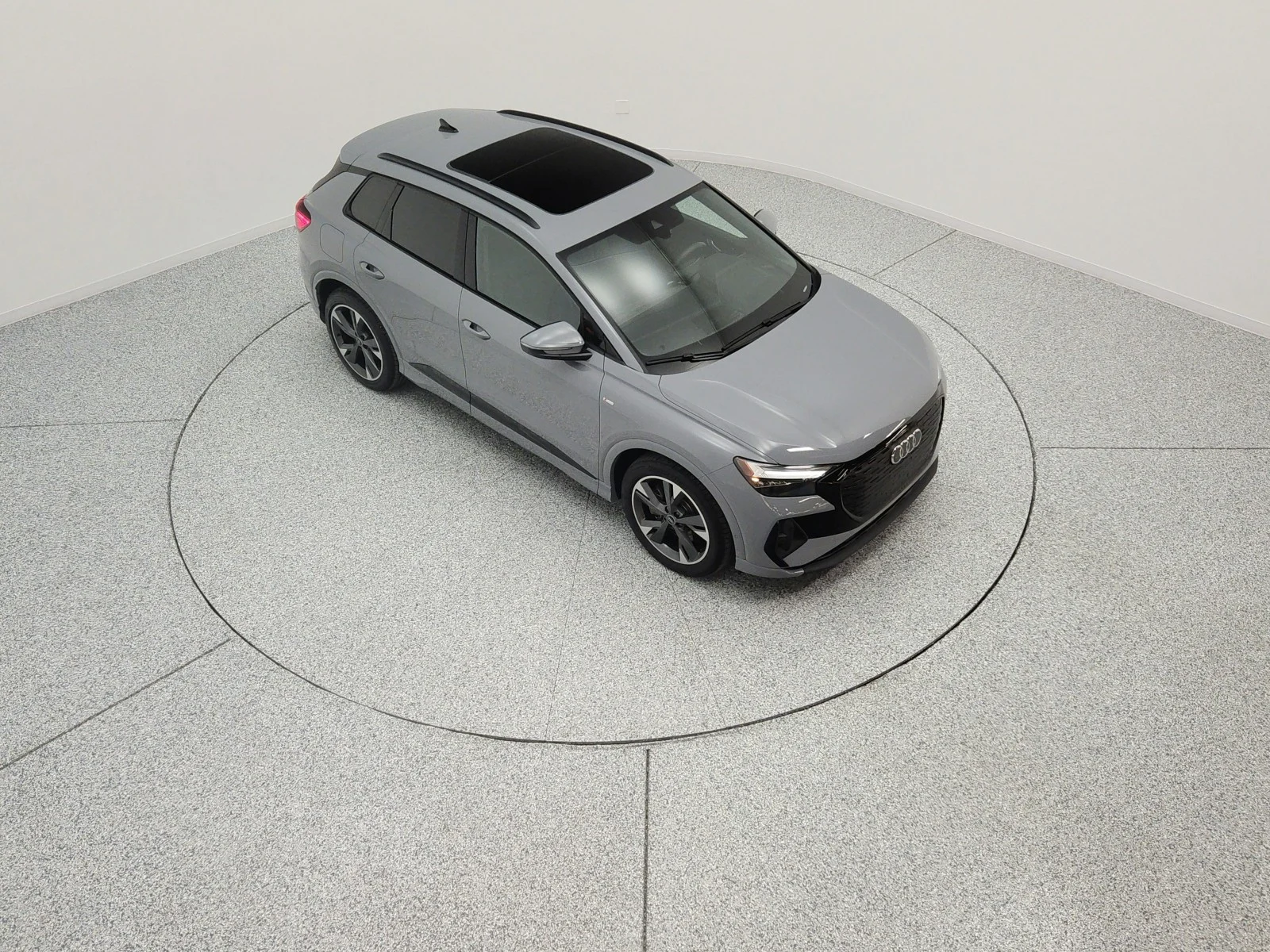 Used 2024 Pebble Gray Audi Premium Plus 55 quattro image 11