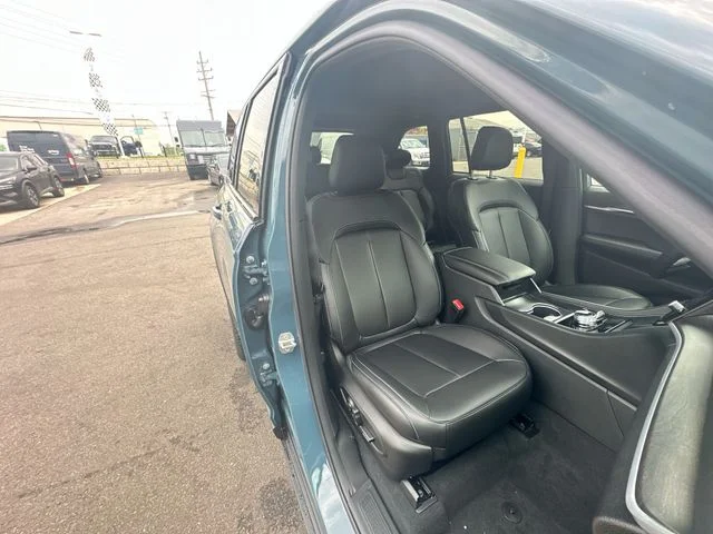 New 2026 Steel Blue Exterior Paint Jeep Limited image 27