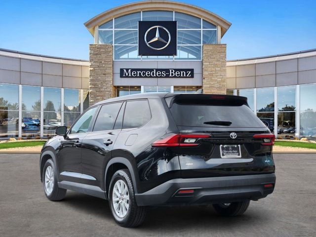 Used 2025 Black Toyota XLE image 3