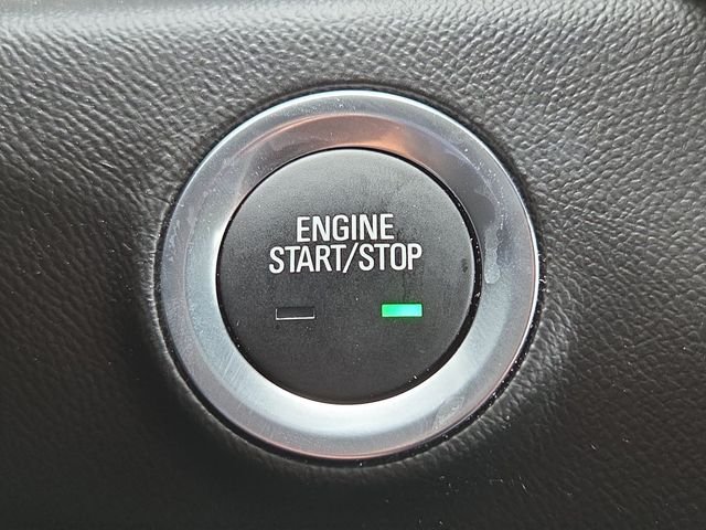 Used 2024 Black GMC SLE image 12