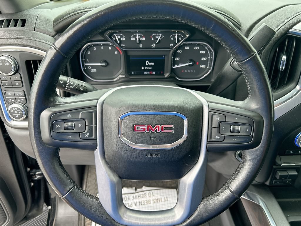 Used 2022 ONYX BLACK GMC SLT image 30