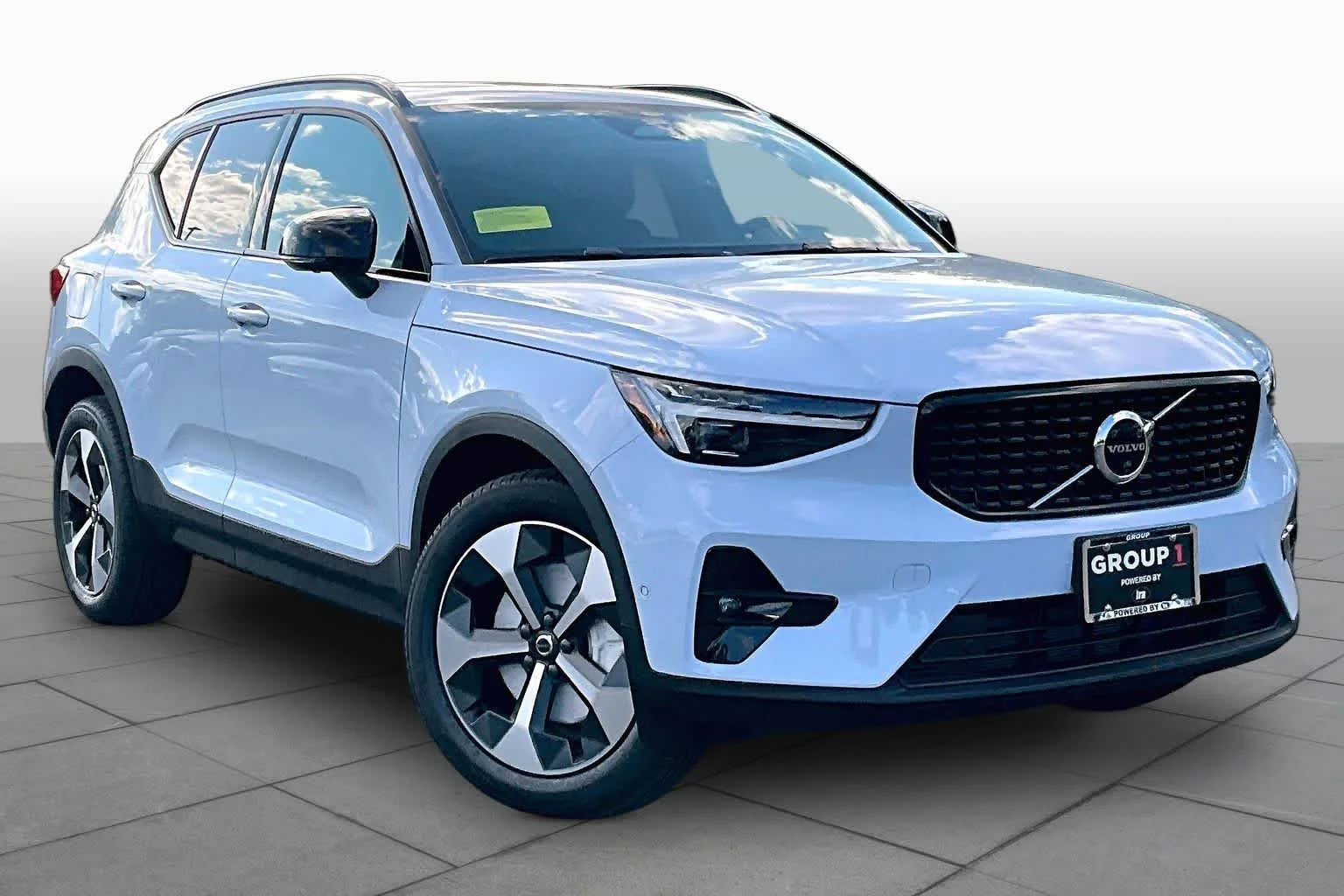 New 2026 Cloud Blue Volvo Plus image 17