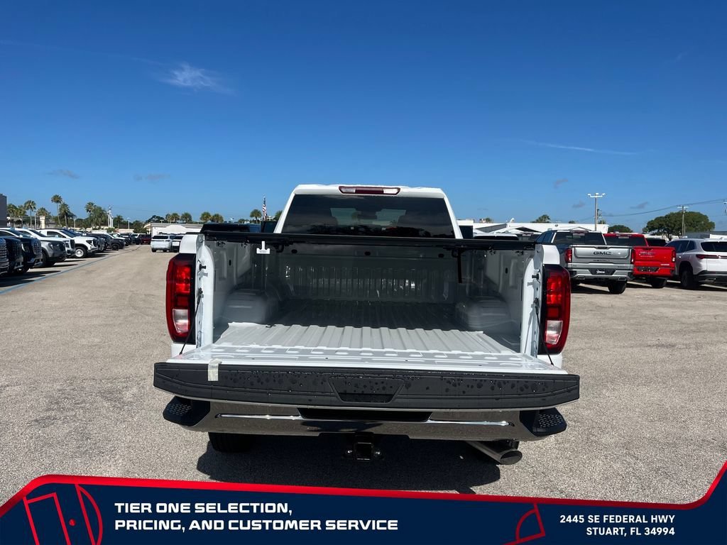 New 2026 Summit White GMC Pro image 15