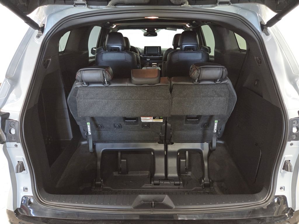 Used 2024  Toyota XSE image 21