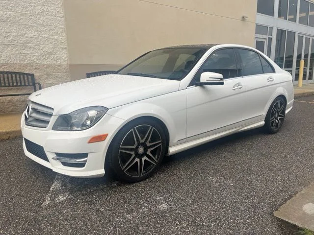 Used 2013 Polar White Mercedes-Benz C 250 image 1