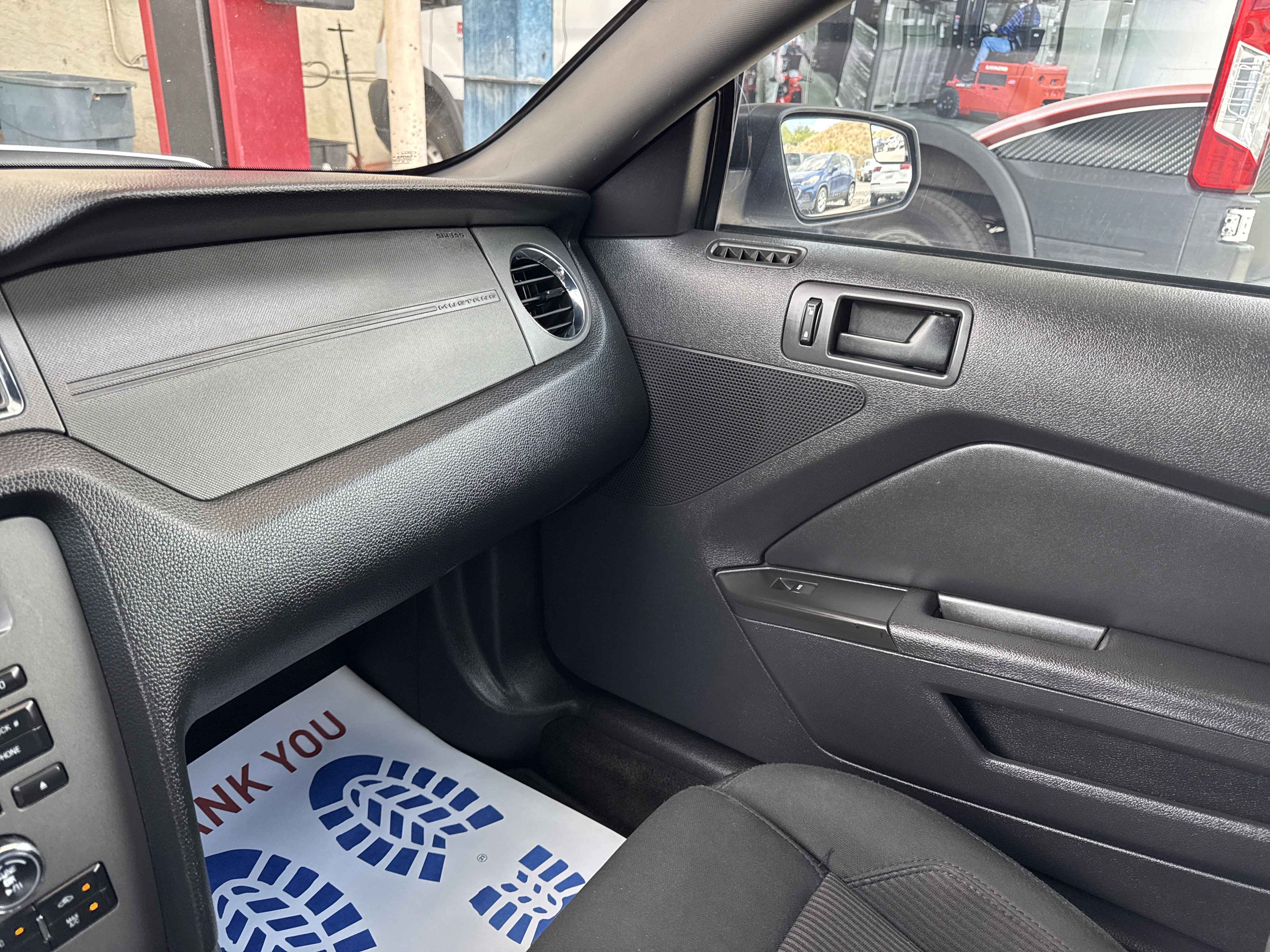 Used 2014 White FORD V6 image 26