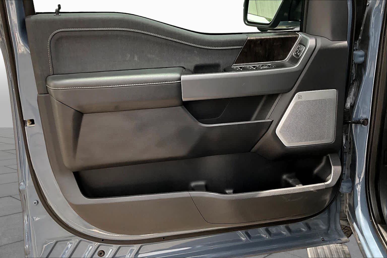 Used 2023 Azure Gray Metallic Tri-Coat Ford LARIAT image 22