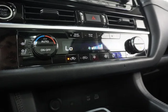Used 2022 BLACK Nissan Platinum image 35