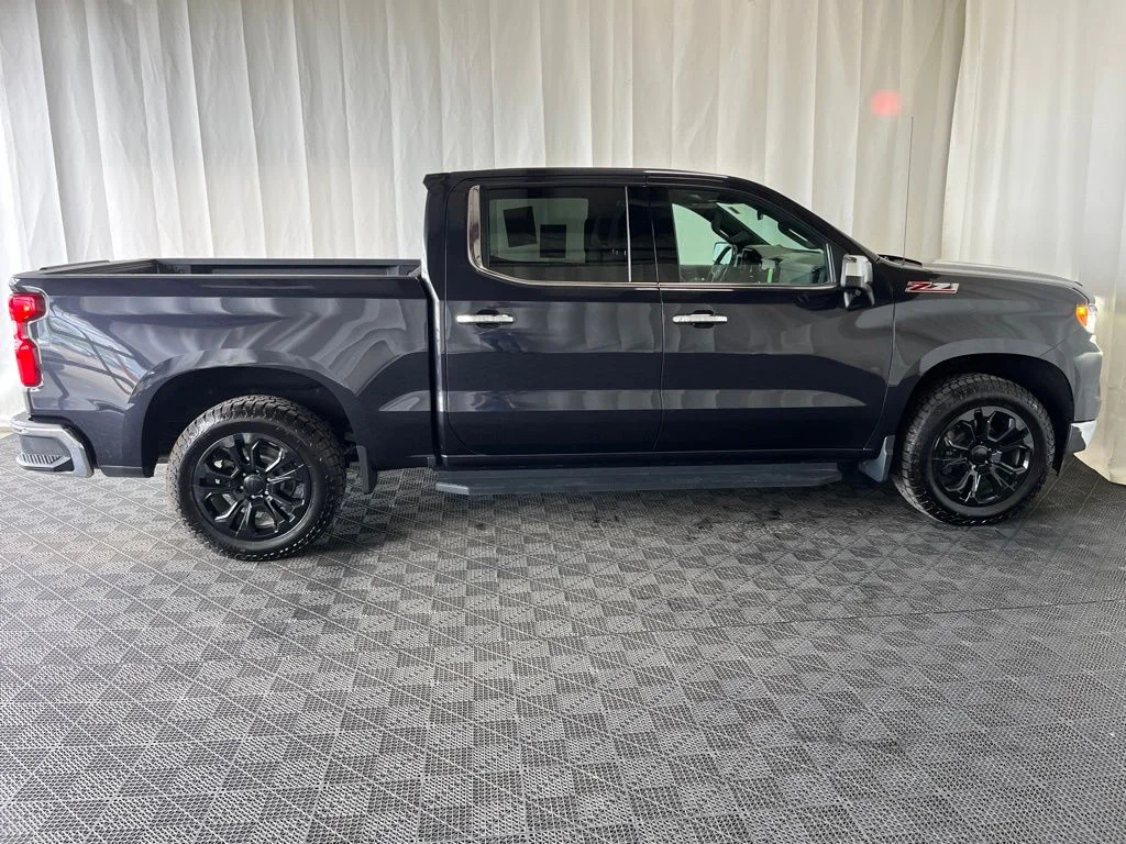 Used 2022 Gray Chevrolet LTZ image 2