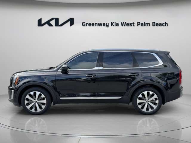 Certified Used 2022 Black Kia EX image 4