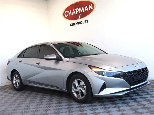 2022 Hyundai Elantra SE