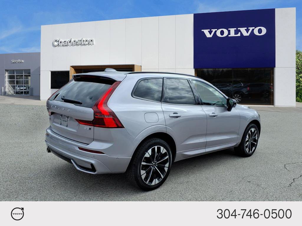 Certified Used 2026 Aurora Silver Volvo Plus image 3