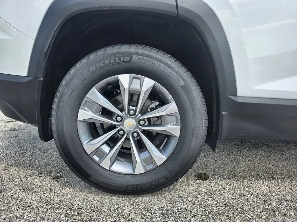 2026 Chevrolet Equinox LT - Photo 34