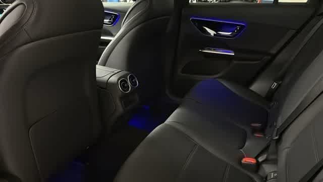 2026 Mercedes-Benz GLC Base - Photo 8