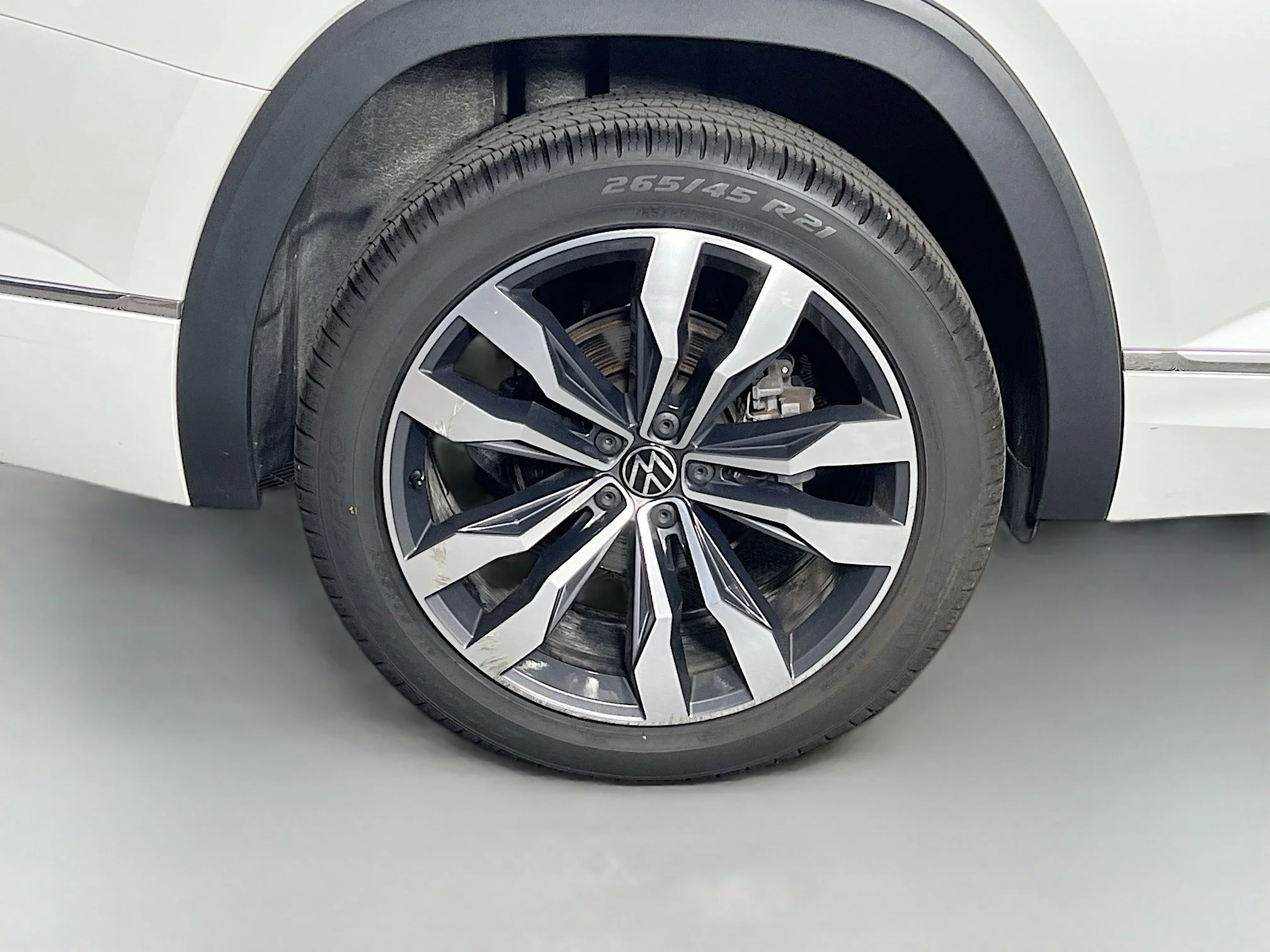 2022 Volkswagen Atlas SEL Premium R-Line - Photo 38