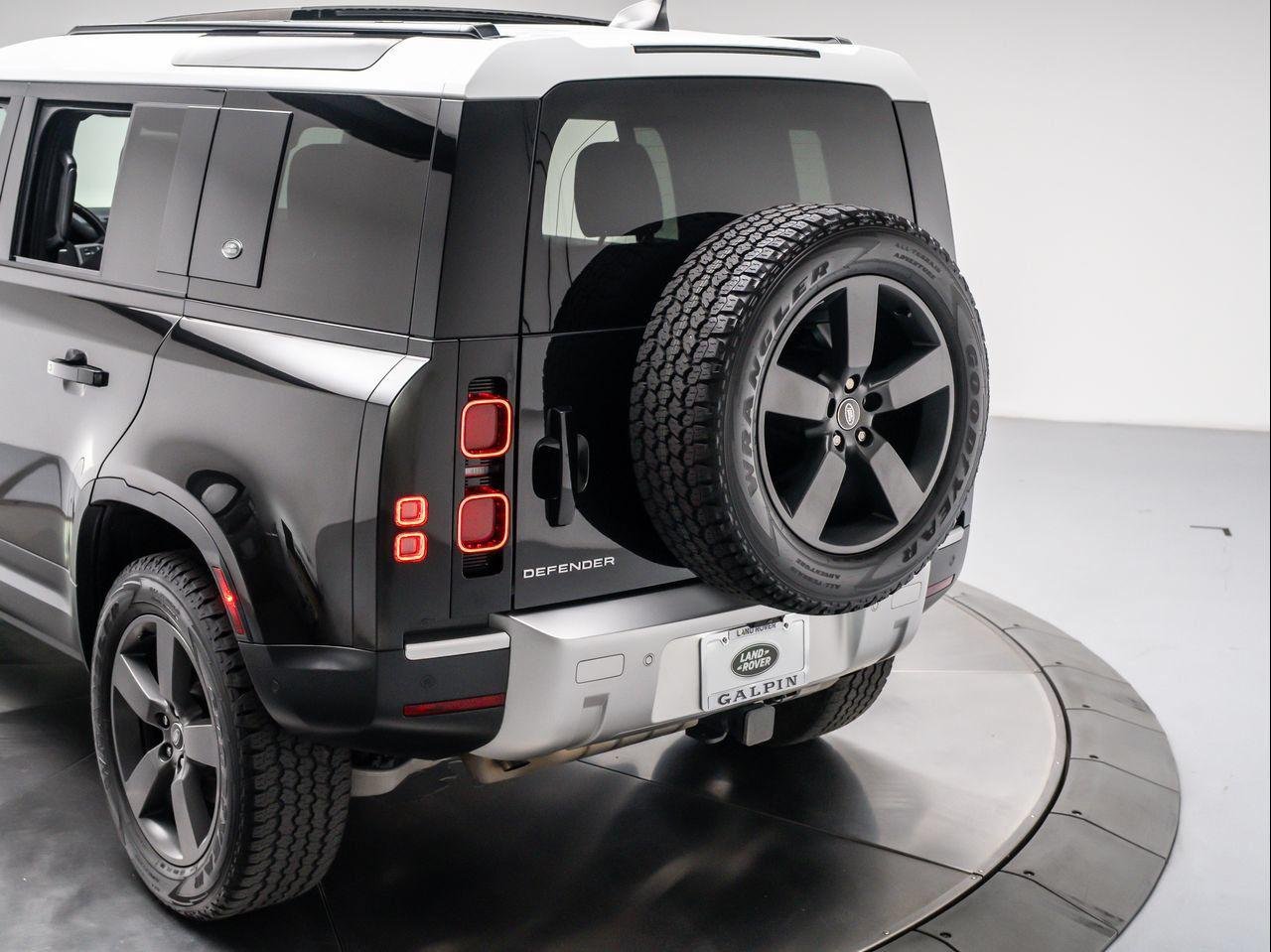 Certified Used 2023 SANTORINI BLACK Land Rover 110 S image 28