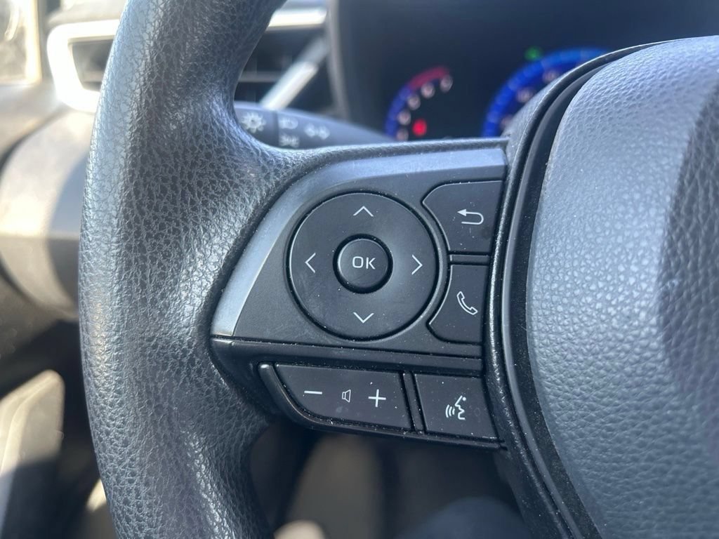 Used 2022 Celestite Toyota LE image 16