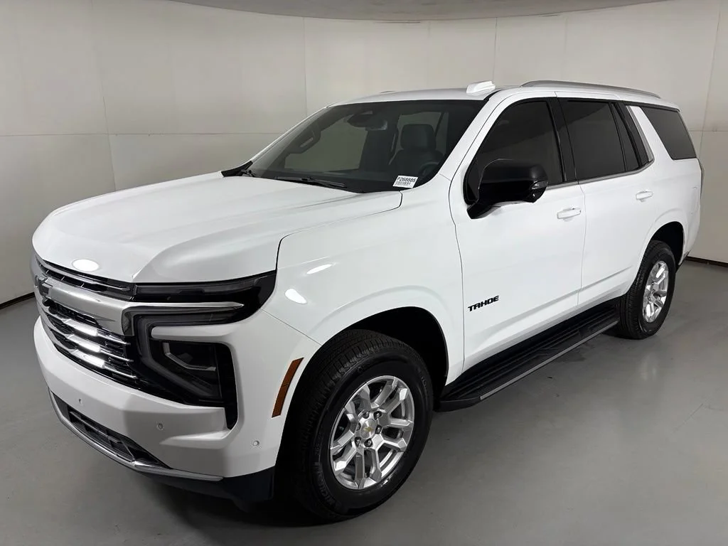 New 2026 Summit White Chevrolet LT image 5