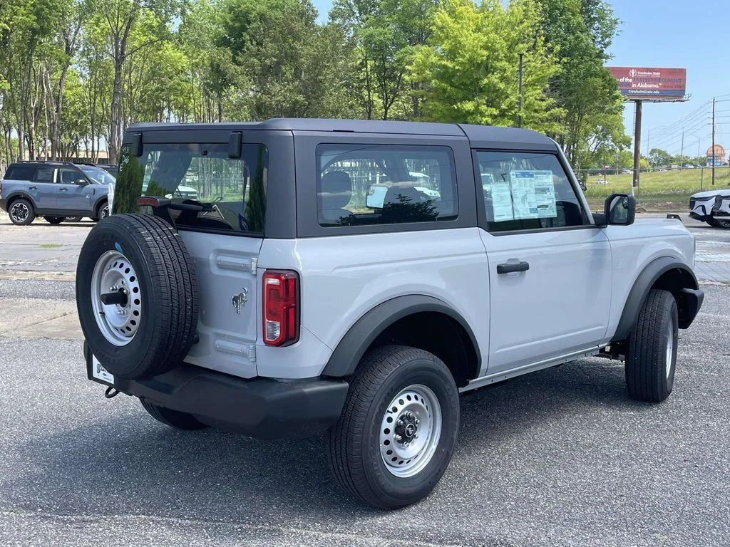 New 2026 White Ford Base image 3