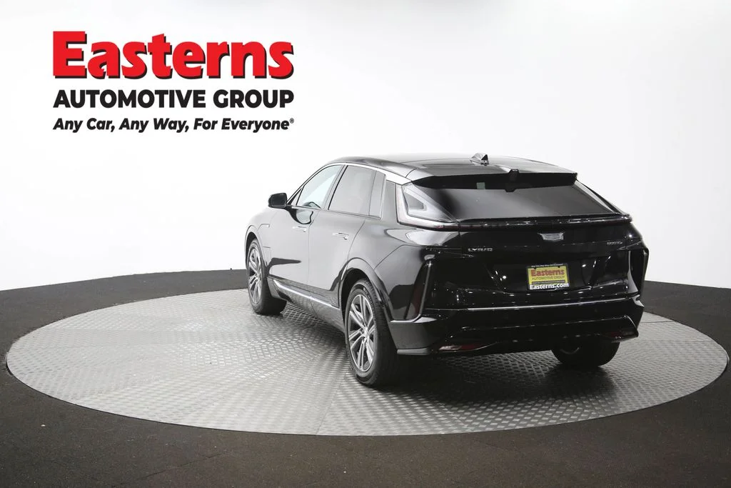 Used 2025 Black Cadillac Luxury image 67