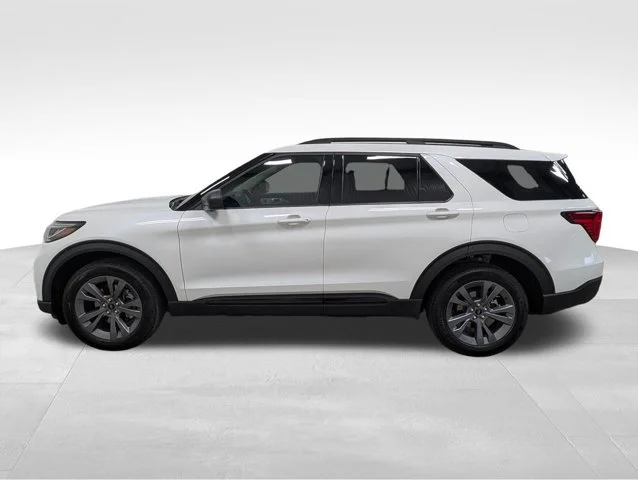 New 2026 Star White Metallic Tri-Coat Ford Active image 29