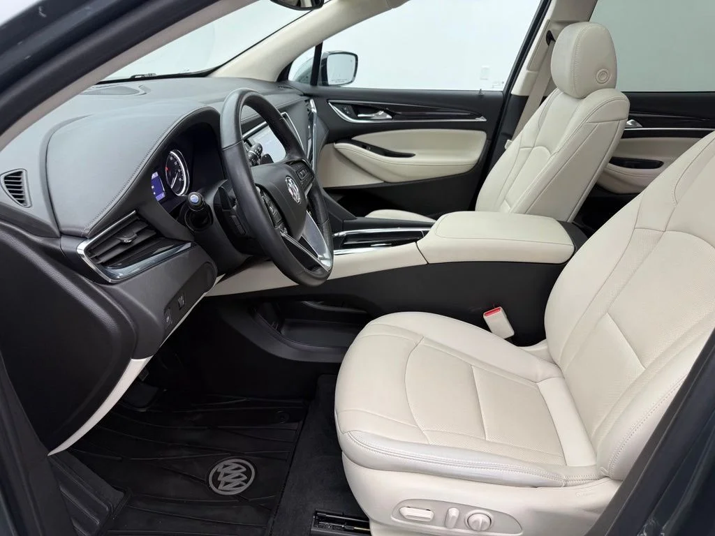 Used 2023 Green Buick Essence image 23